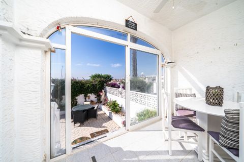 Villa a La Marina, Alicante, La Marina - € 175.000 | Ref: 6052VA - foto 10